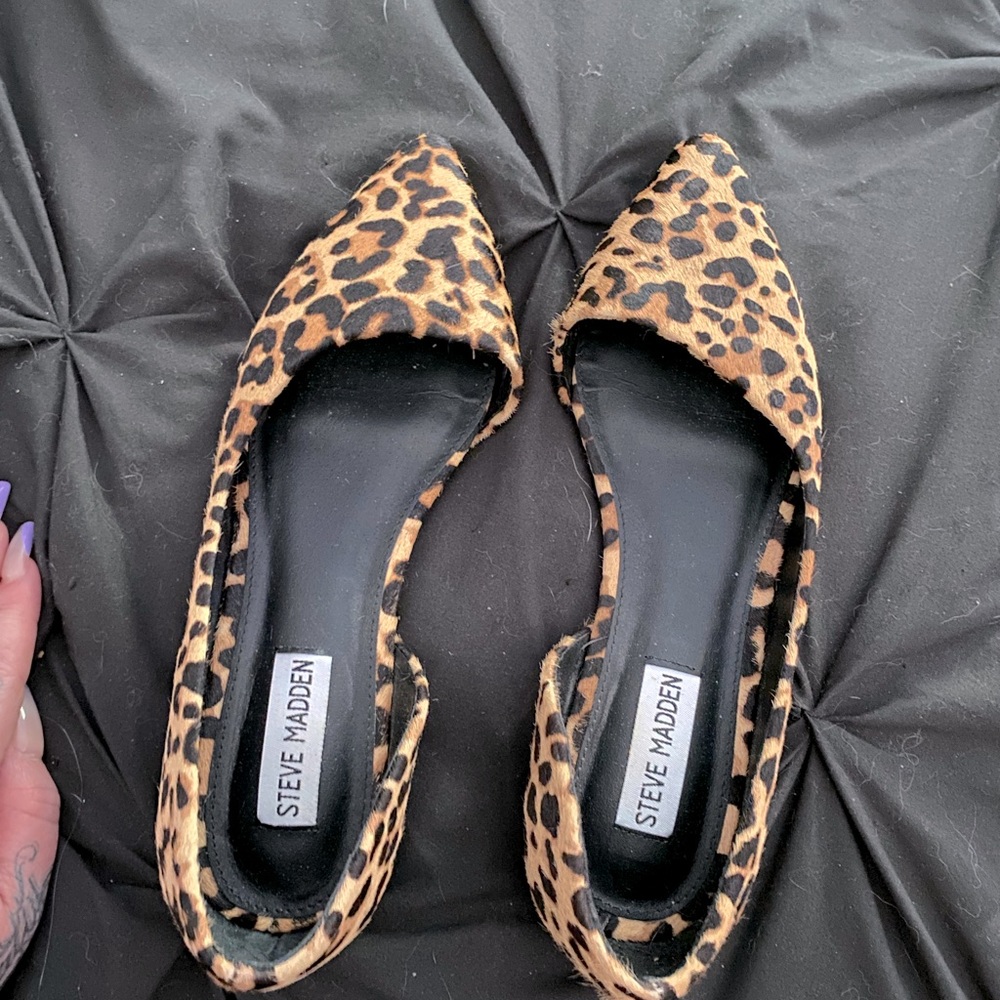 Steve Madden leopard flats
